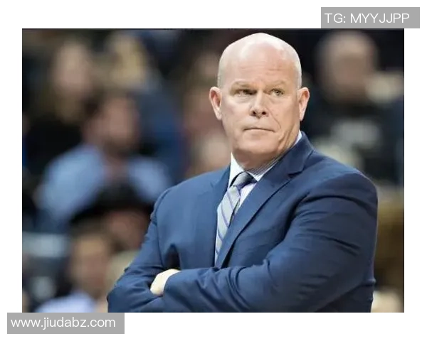 克利福德首节高效表现4中3贡献7分2助1断展示潜力