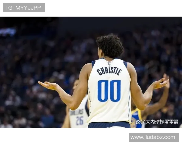 雷迪克称艾顿训练状态火热专注提升挡拆防守配合能力